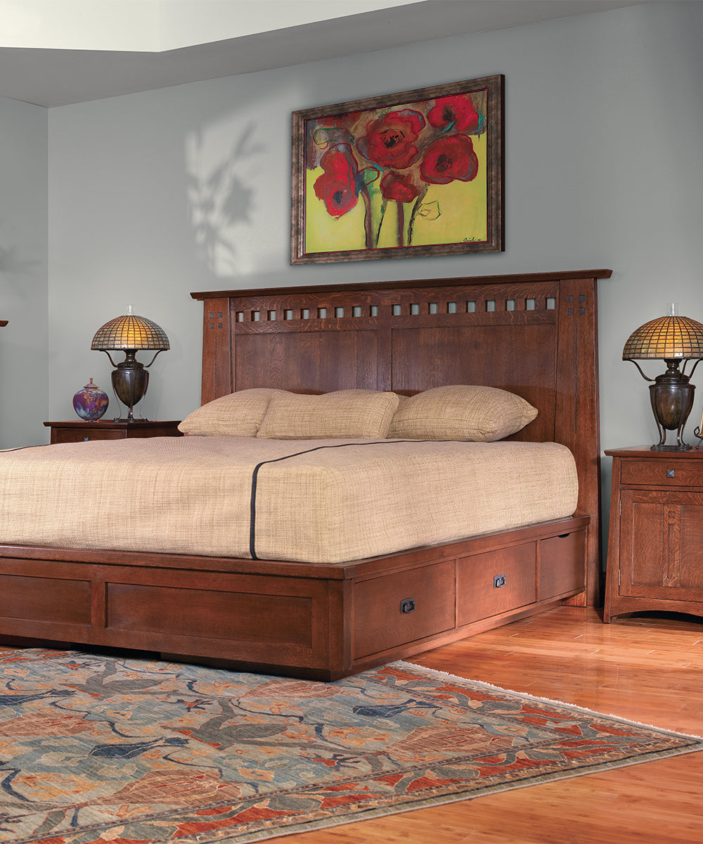 Stickley's Highlands bed in a traditional bedroom scene.