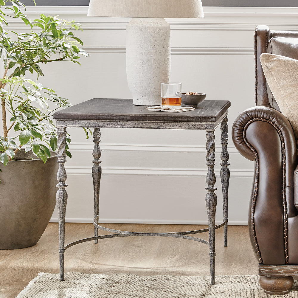Traditions Side Table Living Room Hooker Furniture   