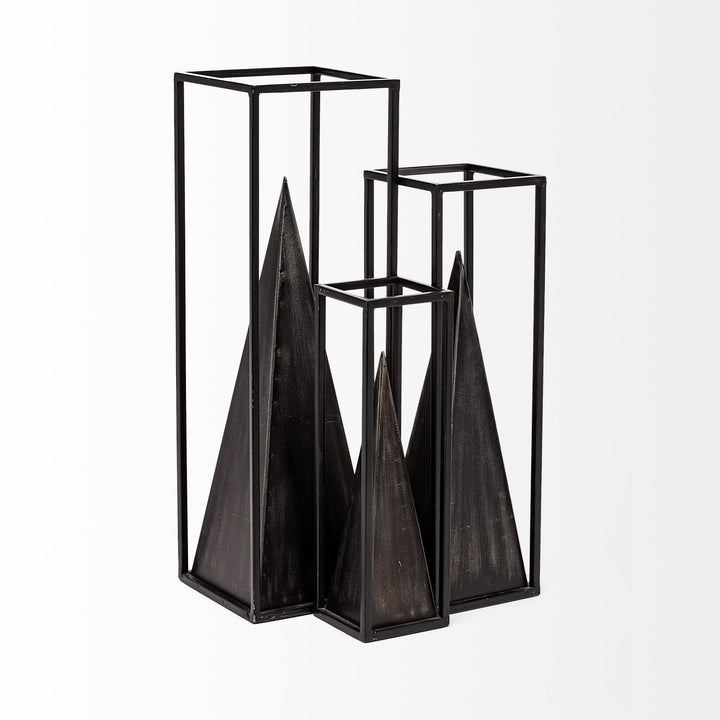 Memphis II (Medium) 4L x 4W Black Metal Pyramid In A Square Frame Decor Mercana