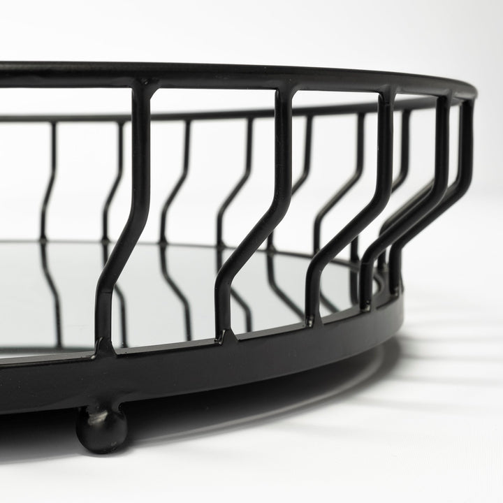 Helena 20L x 20W Black Metal Mirrored Bottom Round Serving Tray Decor Mercana