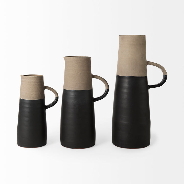 Garand Medium 15H Two-Toned Black/Natural Ceramic Jug Decor Mercana