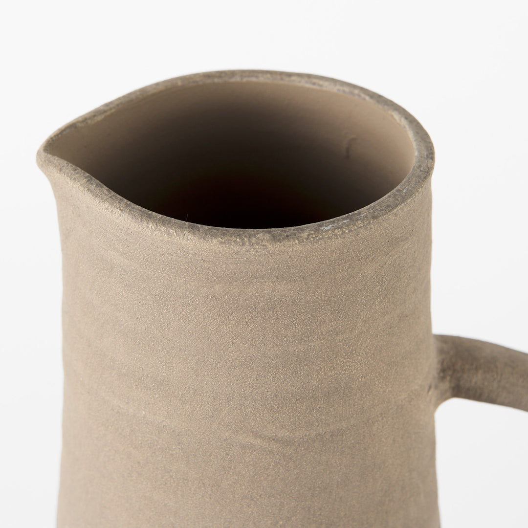 Garand Medium 15H Two-Toned Black/Natural Ceramic Jug Decor Mercana