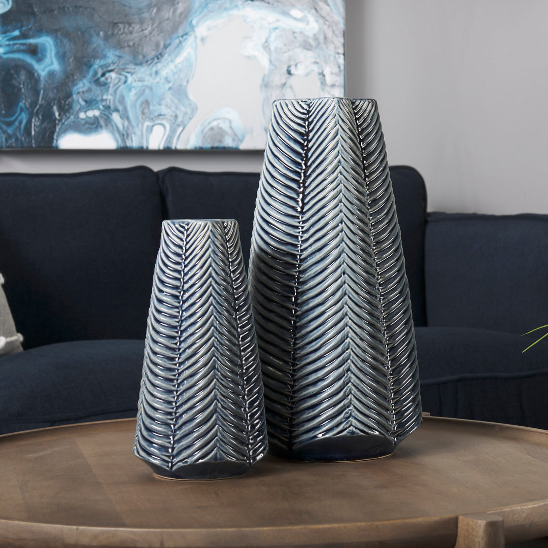 Bashir I Small Dark Navy Gloss Ceramic Vase Decor Mercana