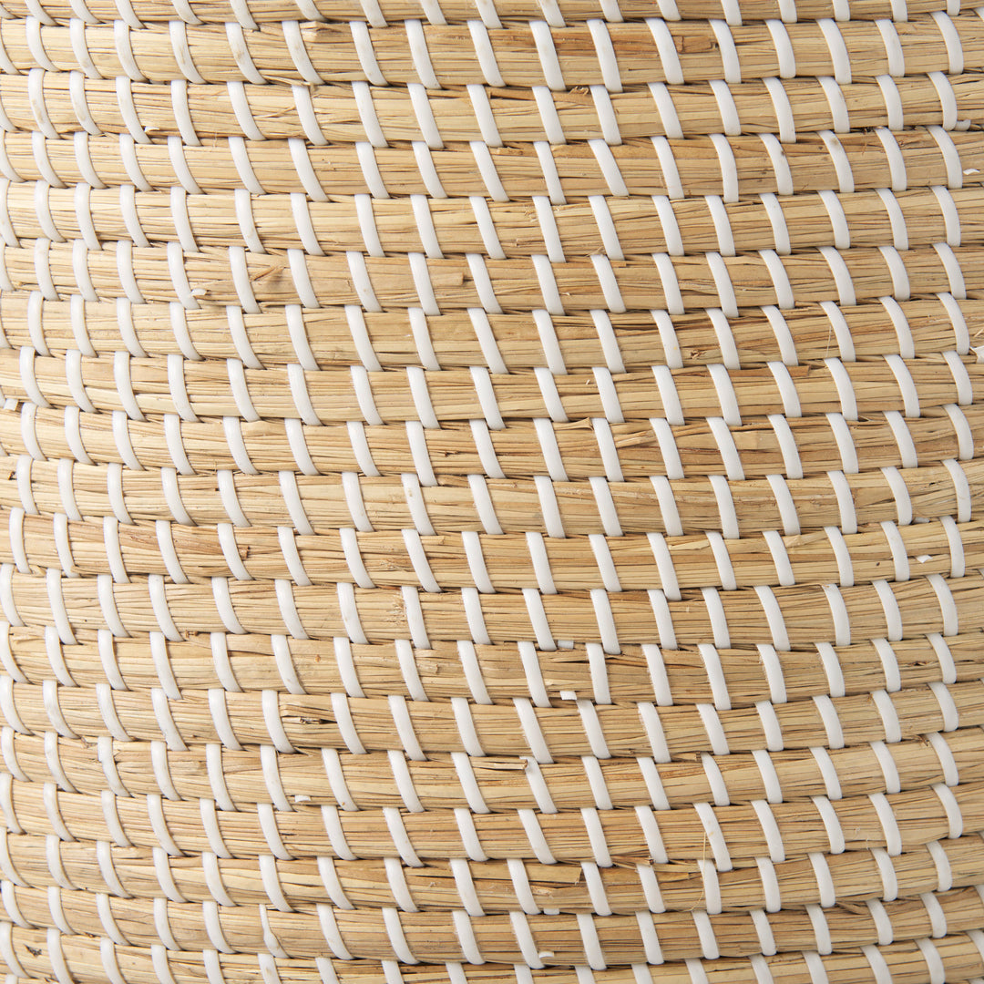 Olivia Set of 3 Beige Seagrass Basket W/Lid and Handles Decor Mercana