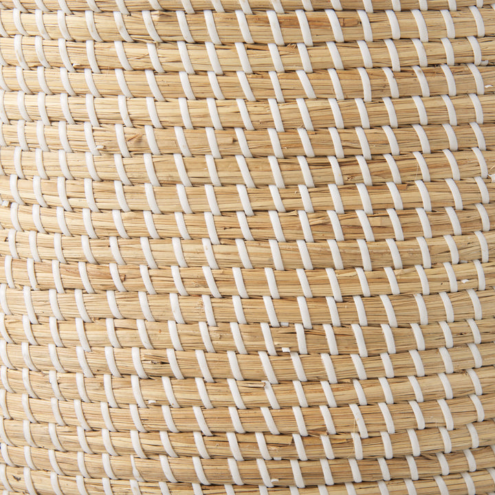 Olivia Set of 3 Beige Seagrass Basket W/Lid and Handles Decor Mercana