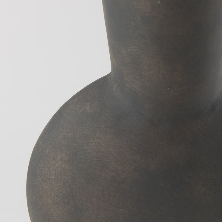 Kaz Earthy Brown Ceramic Vase Decor Mercana