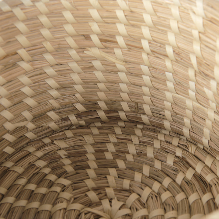 Kailini Set of 3 Nesting Seagrass & Palm Leaf Boxes with Lids Decor Mercana