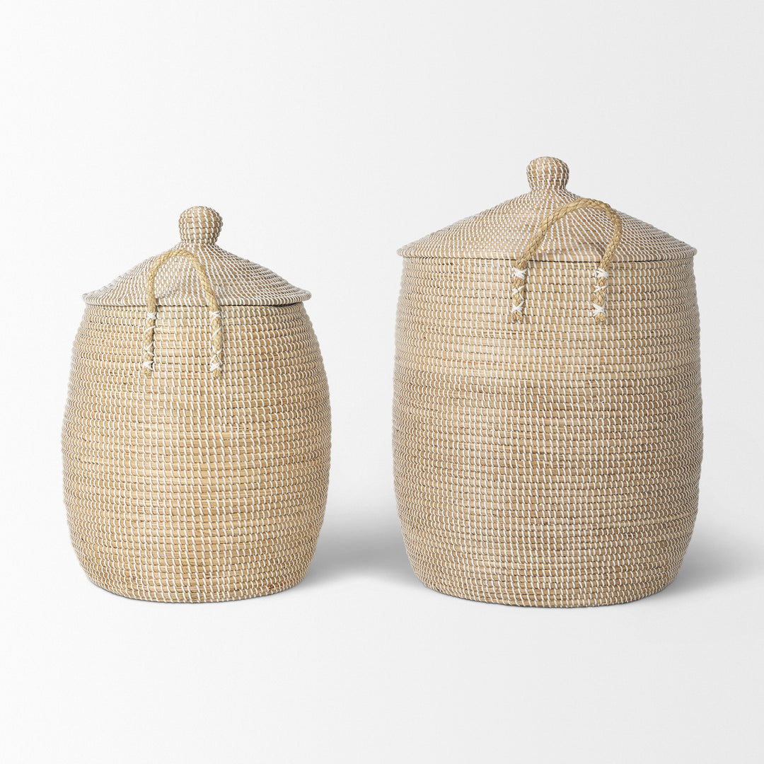 Kairi Set of 2 Seagrass Floor Baskets w/ Lids and Handles Decor Mercana