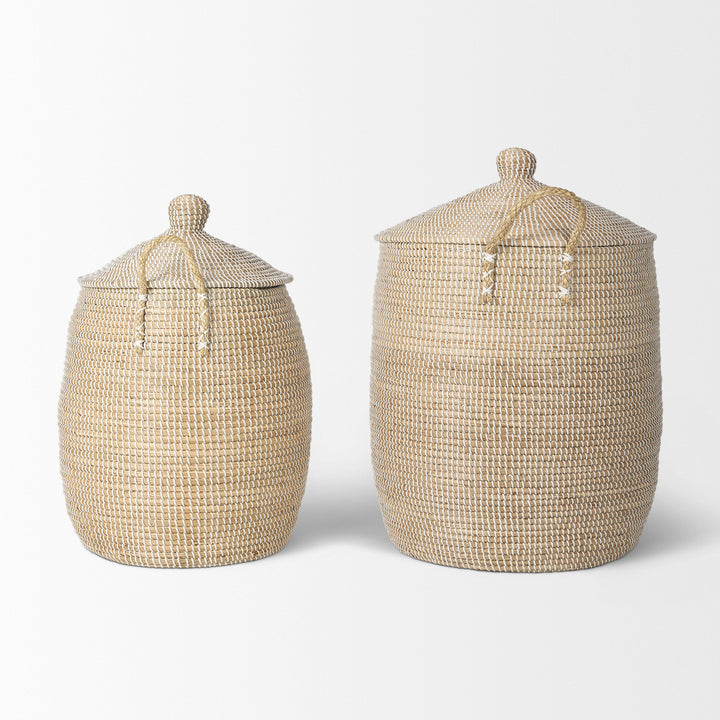 Kairi Set of 2 Seagrass Floor Baskets w/ Lids and Handles Decor Mercana