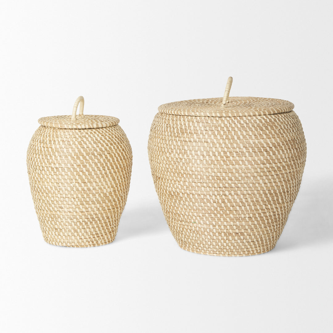Kalopa Set of 2 Seagrass Floor Baskets w/ Flat Handled Lid Decor Mercana
