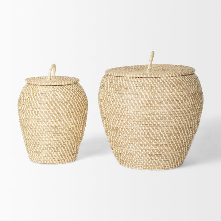 Kalopa Set of 2 Seagrass Floor Baskets w/ Flat Handled Lid Decor Mercana