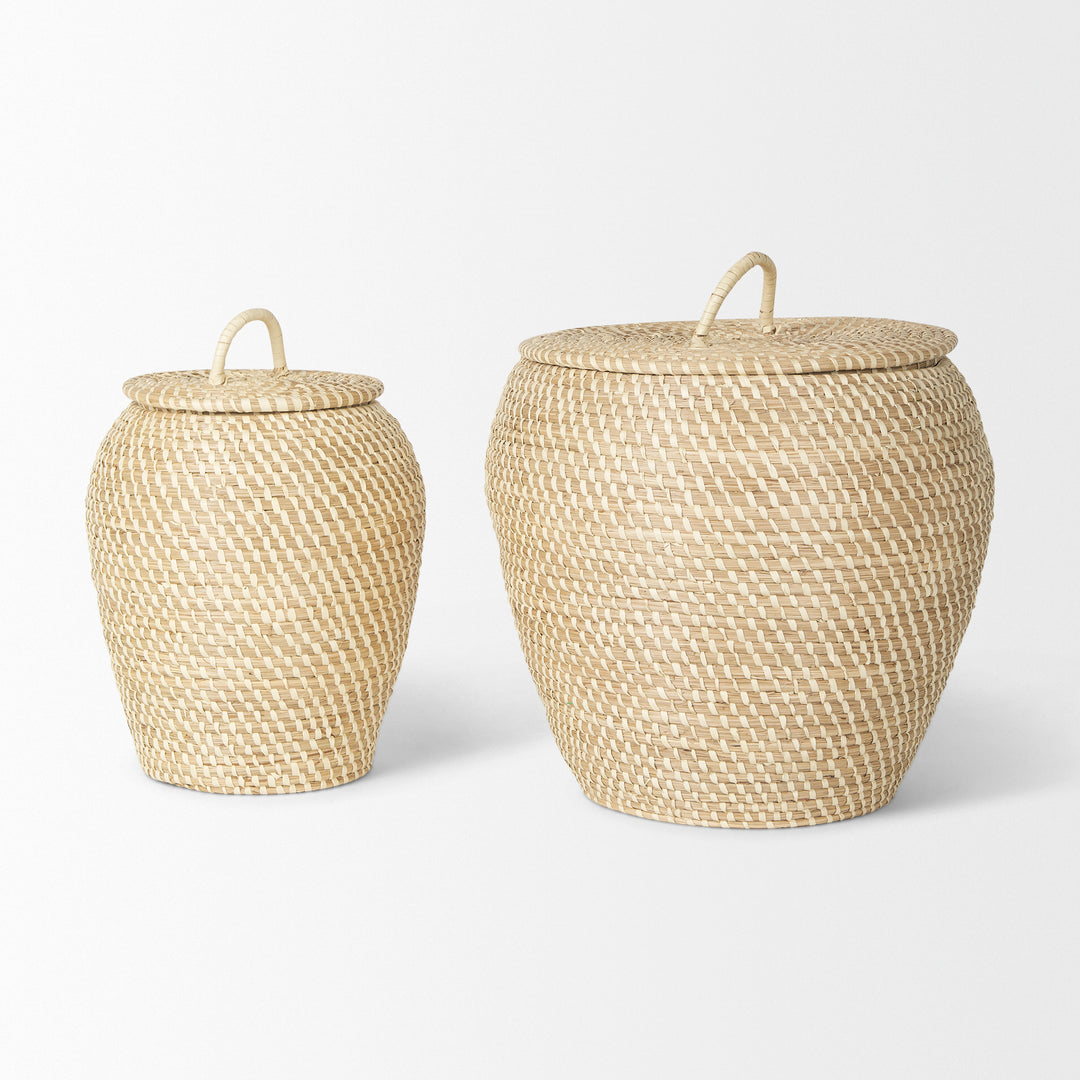 Kalopa Set of 2 Seagrass Floor Baskets w/ Flat Handled Lid Decor Mercana