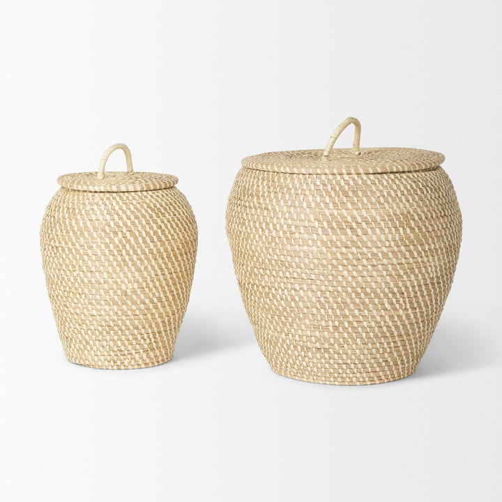 Kalopa Set of 2 Seagrass Floor Baskets w/ Flat Handled Lid Decor Mercana
