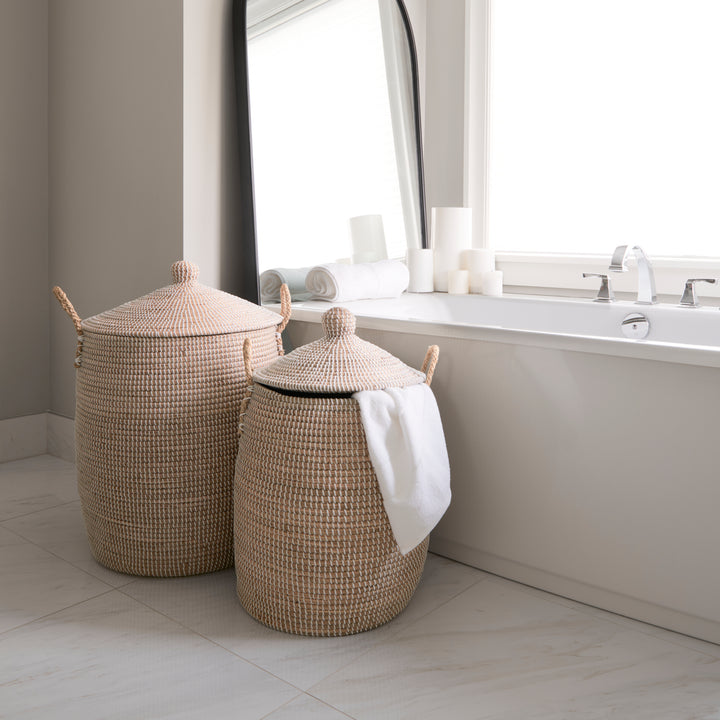 Kairi Set of 2 Seagrass Floor Baskets w/ Lids and Handles Decor Mercana