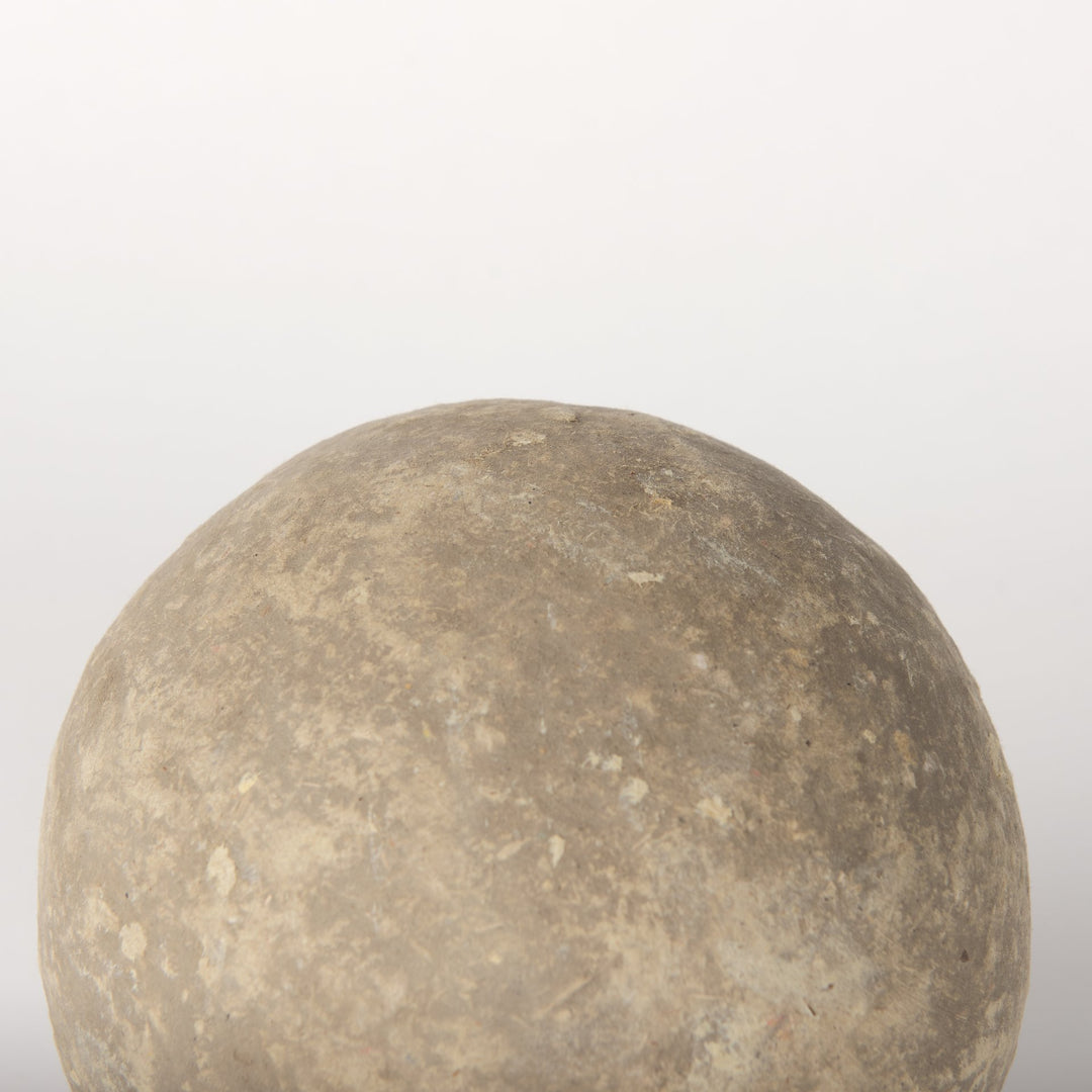 Sunita Set of 3 Gray Paper Mache Orbs Decor Mercana