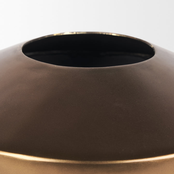 Quiana Large Gold Metal Vase Decor Mercana