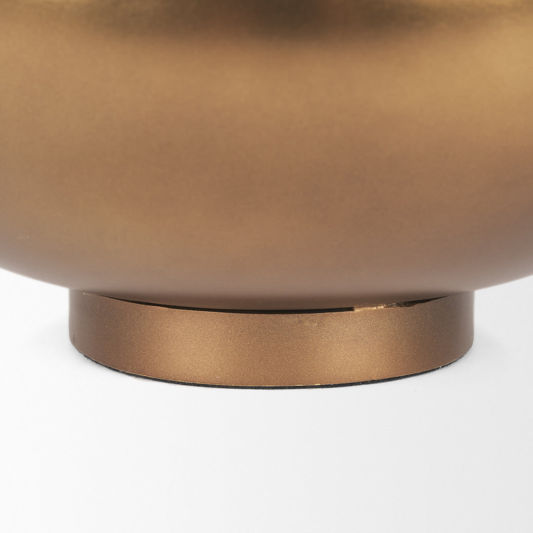 Quiana Large Gold Metal Vase Decor Mercana
