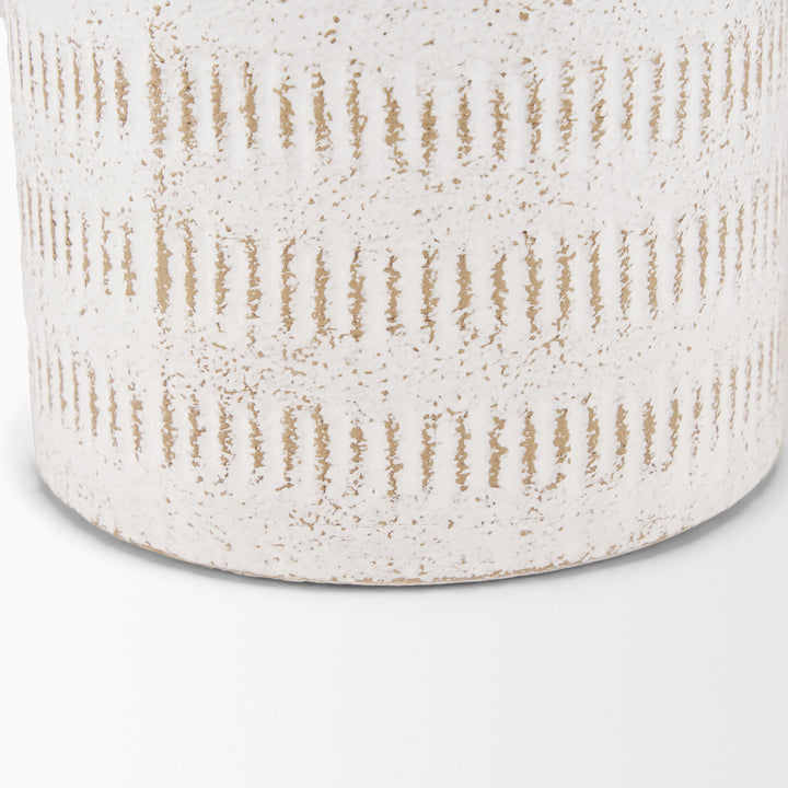 Tisha Small White W/ Terracotta Distressing Metal Vase Decor Mercana