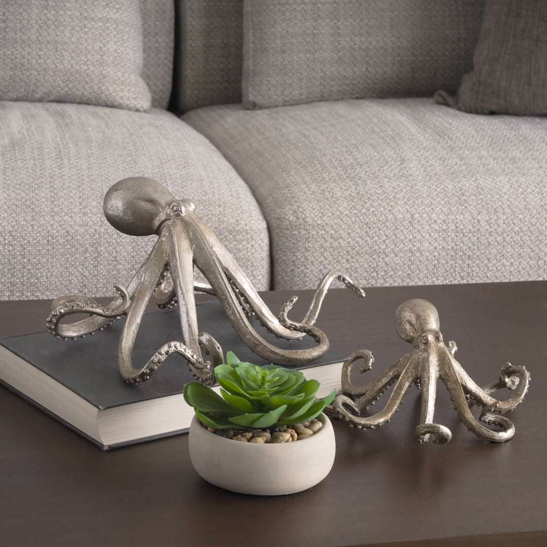 Strafford Medium 13L x 7W Silver Resin Octopus Decor Mercana