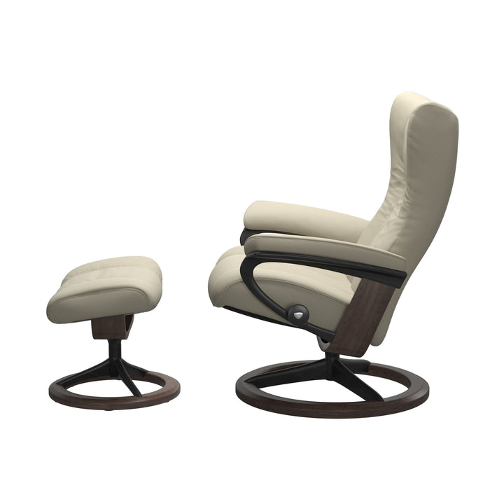 Stressless Wing Signature Chair & Ottoman Living Room Ekornes
