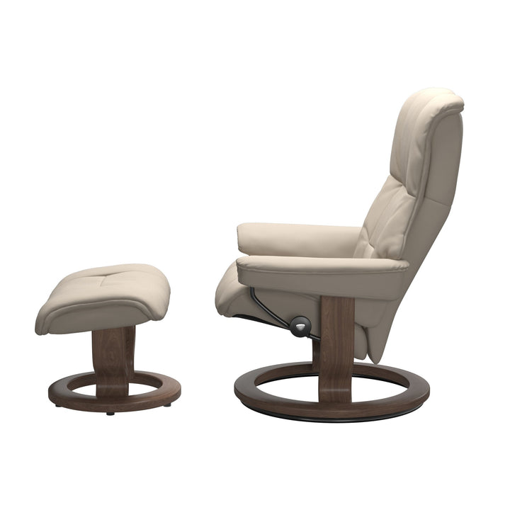 Stressless Mayfair Classic Chair & Ottoman Living Room Ekornes