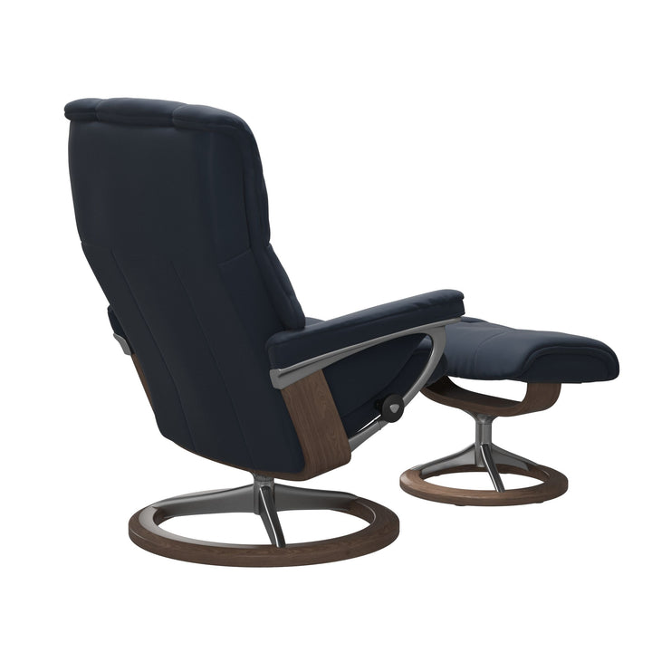 Stressless Mayfair Signature Chair & Ottoman Living Room Ekornes