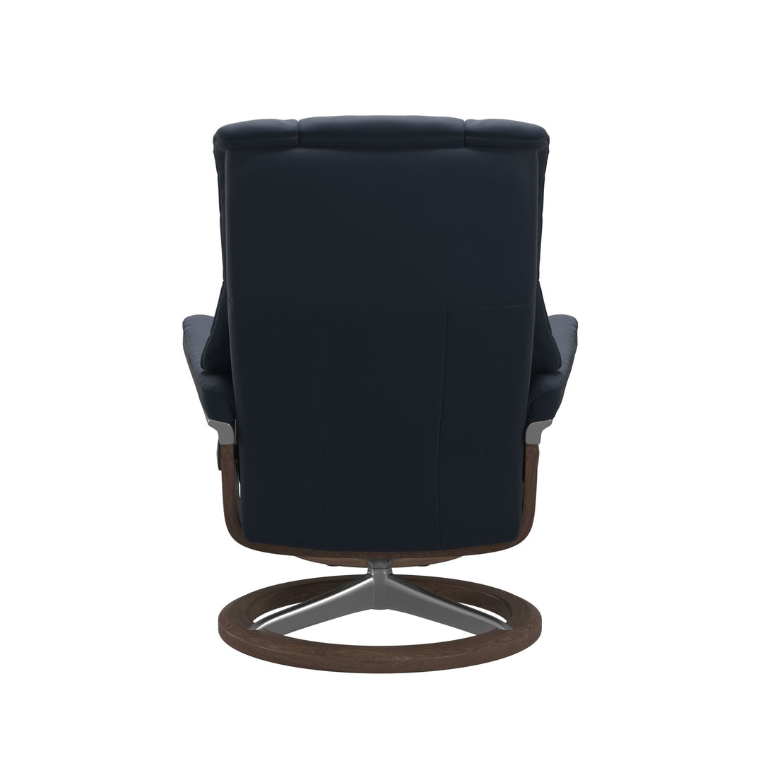 Stressless Mayfair Signature Chair & Ottoman Living Room Ekornes