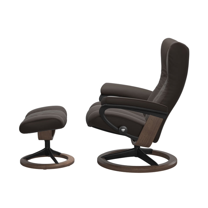 Stressless Wing Signature Chair & Ottoman Living Room Ekornes