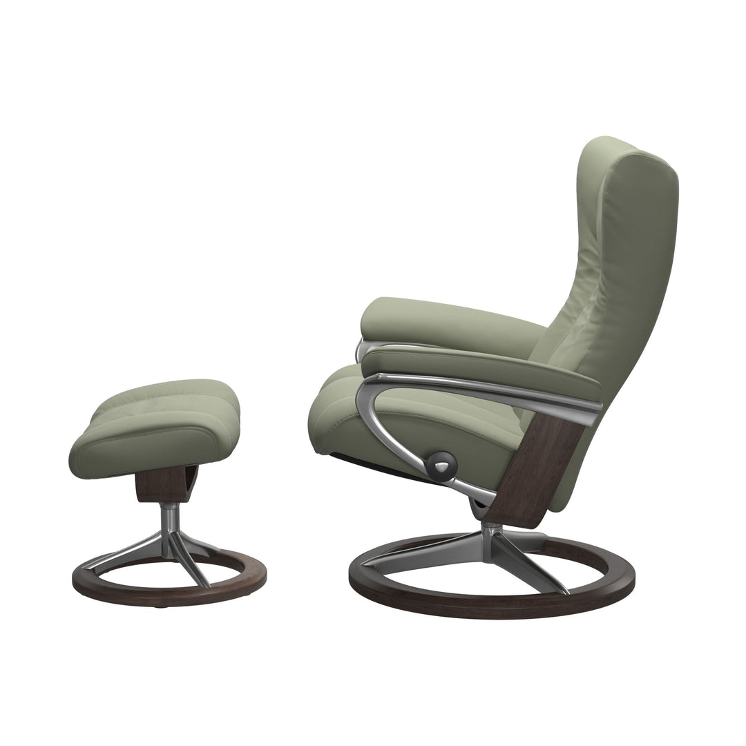 Stressless Wing Signature Chair & Ottoman Living Room Ekornes