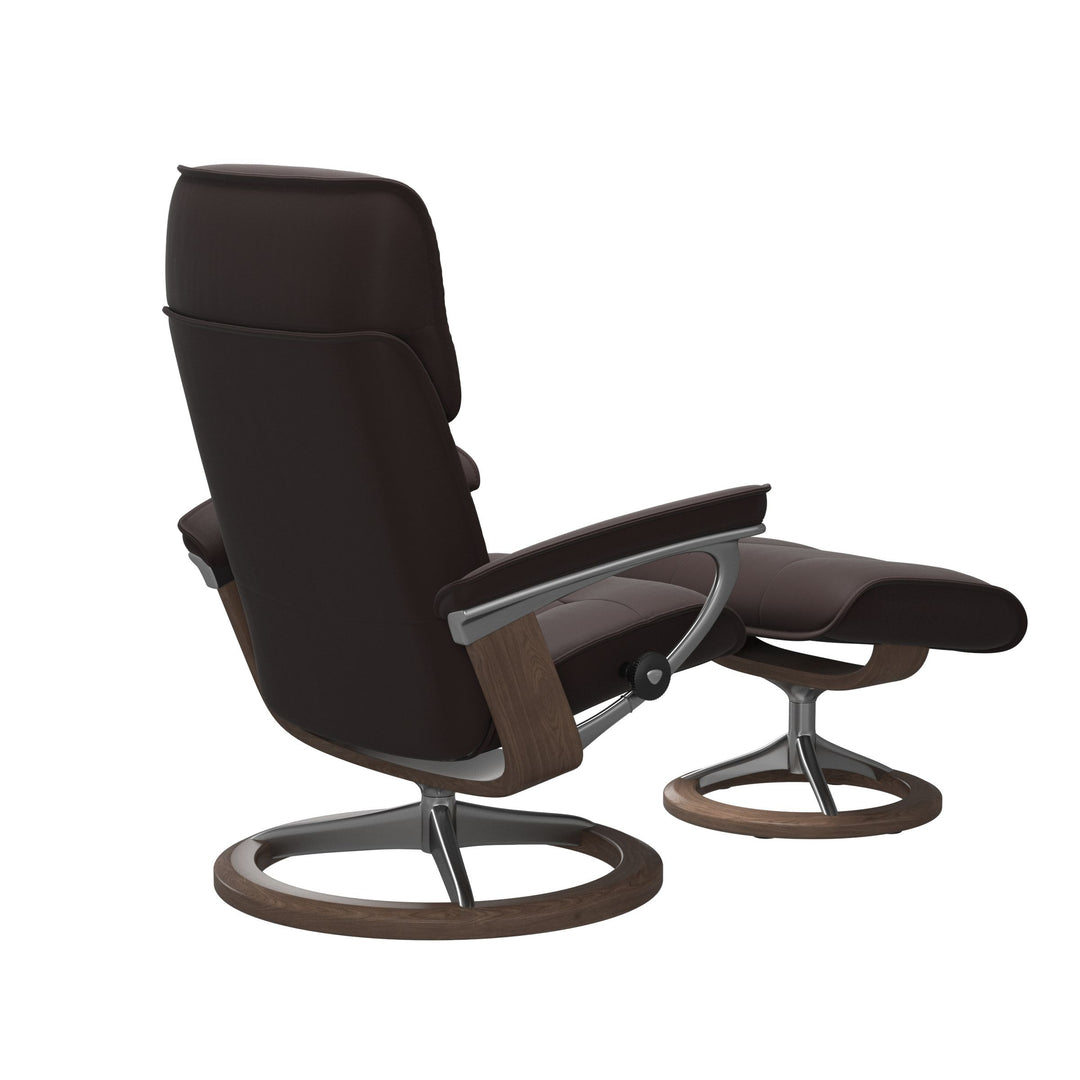 Stressless Admiral Signature Chair & Ottoman Living Room Ekornes