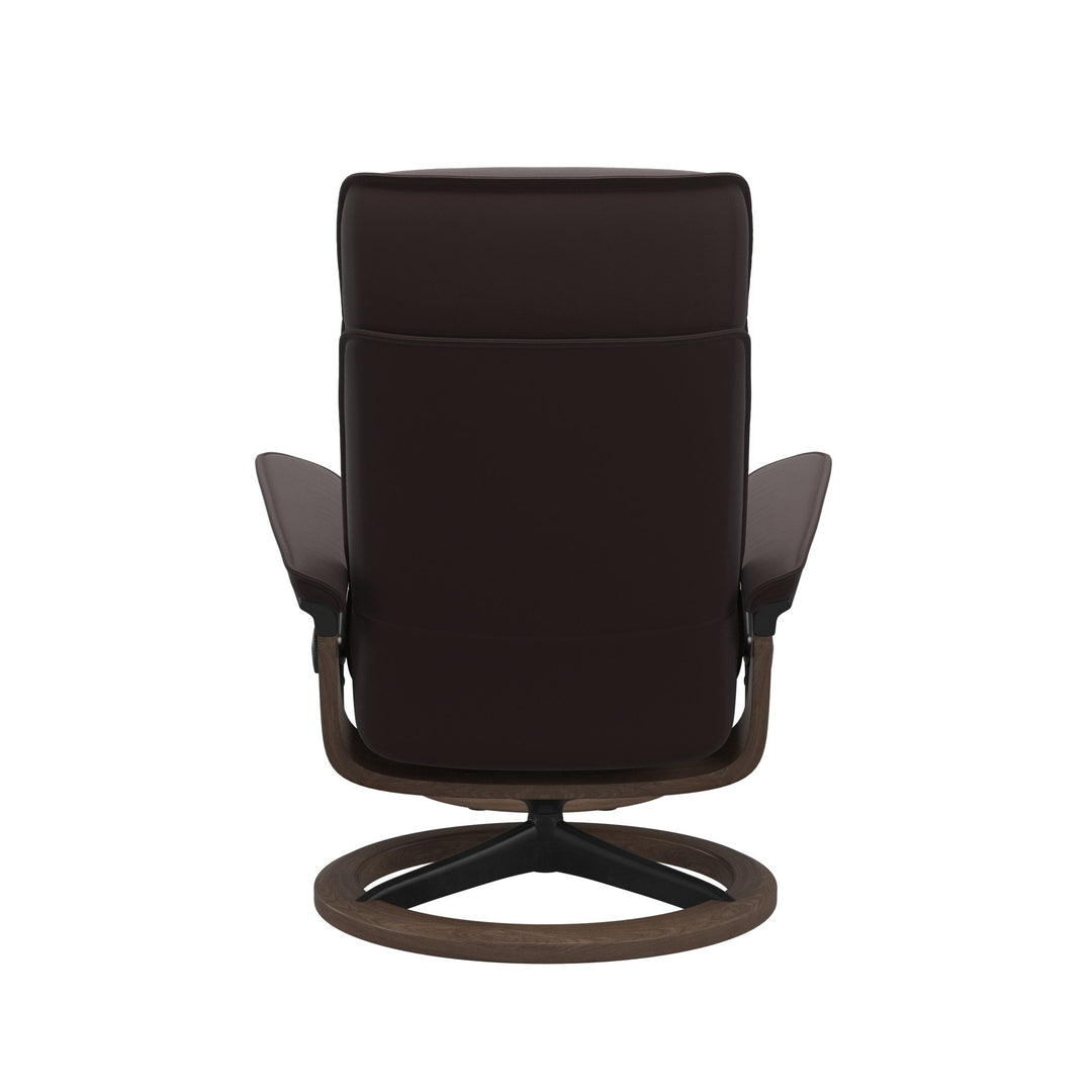Stressless Admiral Signature Chair & Ottoman Living Room Ekornes