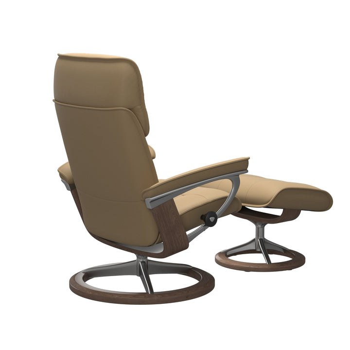 Stressless Admiral Signature Chair & Ottoman Living Room Ekornes