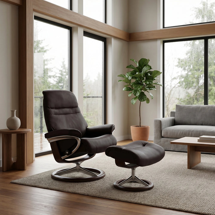 Stressless Sunrise Signature Chair & Ottoman Living Room Ekornes