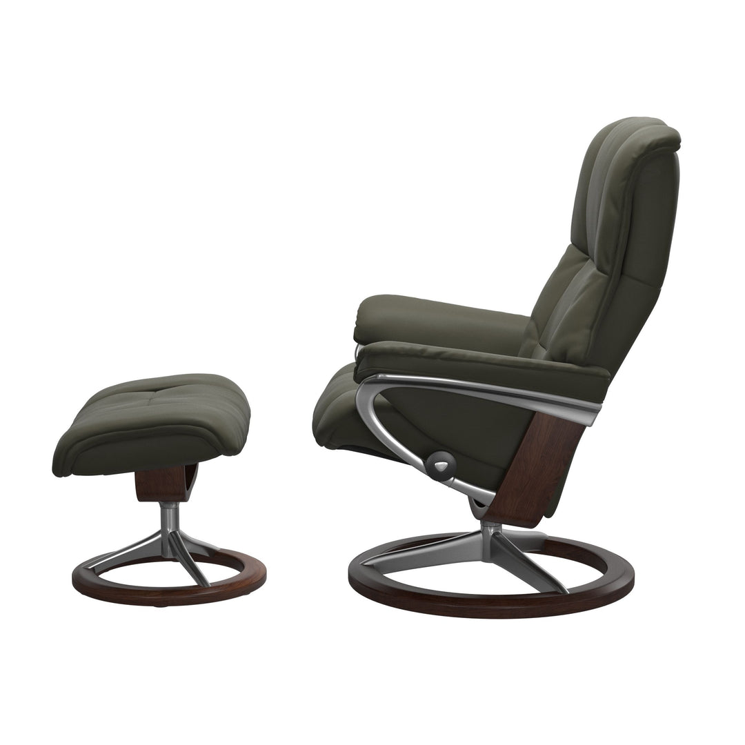 Stressless Mayfair Signature Chair & Ottoman Living Room Ekornes