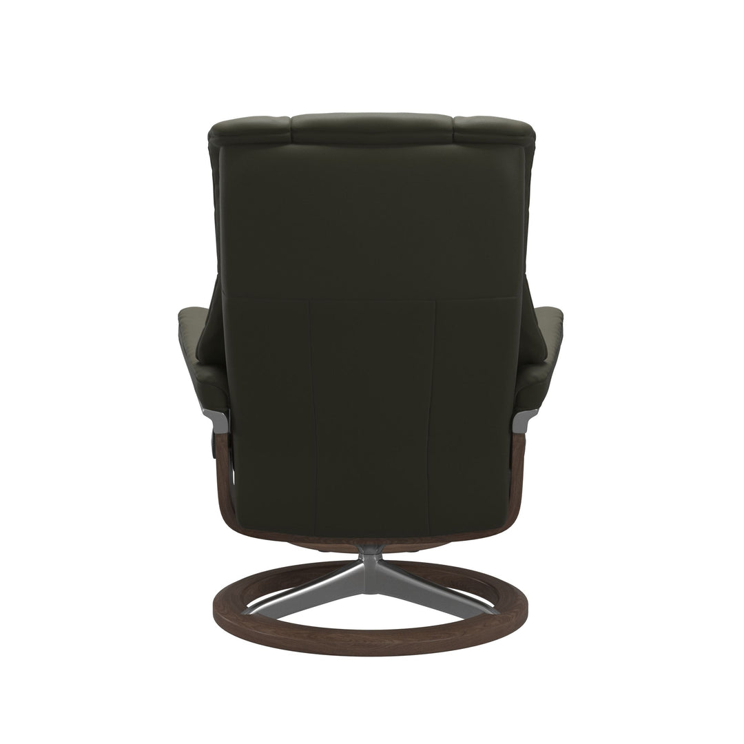 Stressless Mayfair Signature Chair & Ottoman Living Room Ekornes