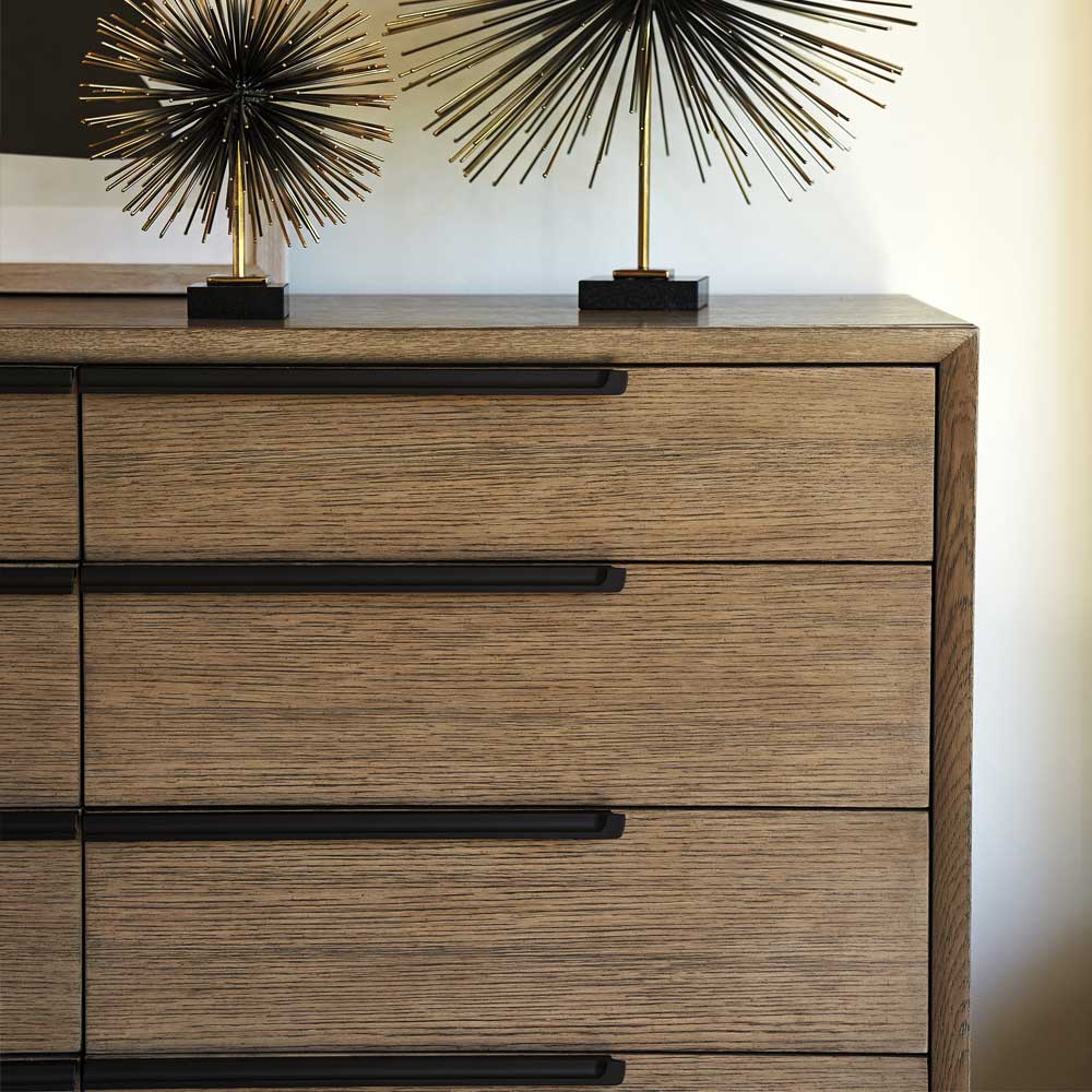 Zanzibar Bretton Gentleman's Chest Bedroom Lexington