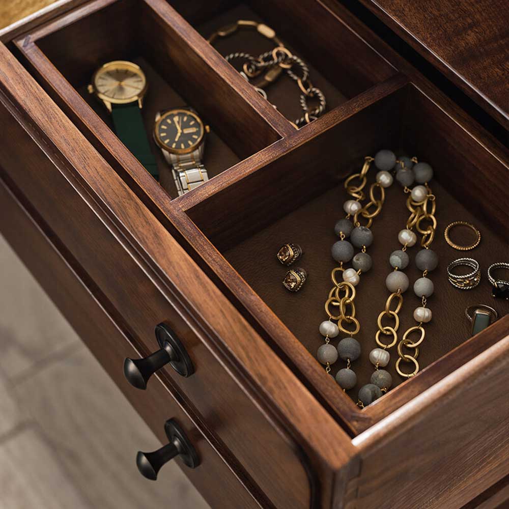 Hudson Valley Three-Drawer Dresser Bedroom Stickley