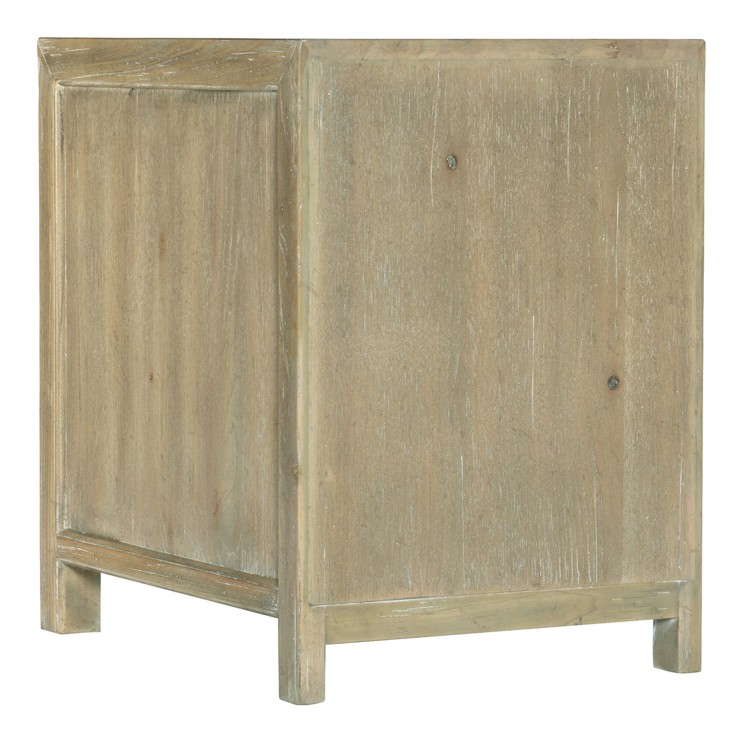 Surfrider Chairside Chest Living Room Hooker Furniture