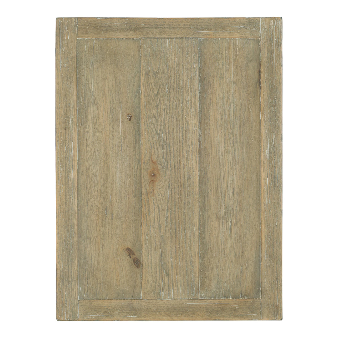 Surfrider Chairside Chest Living Room Hooker Furniture