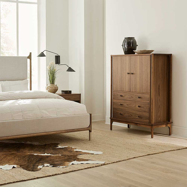Walnut Grove Gentleman's Chest Bedroom Stickley