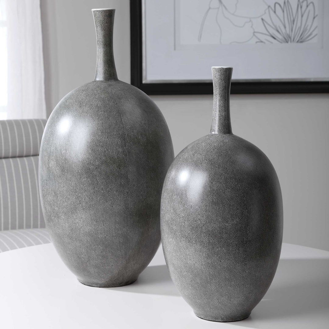 Riordan Modern Vases Set of 2 Accessories Uttermost