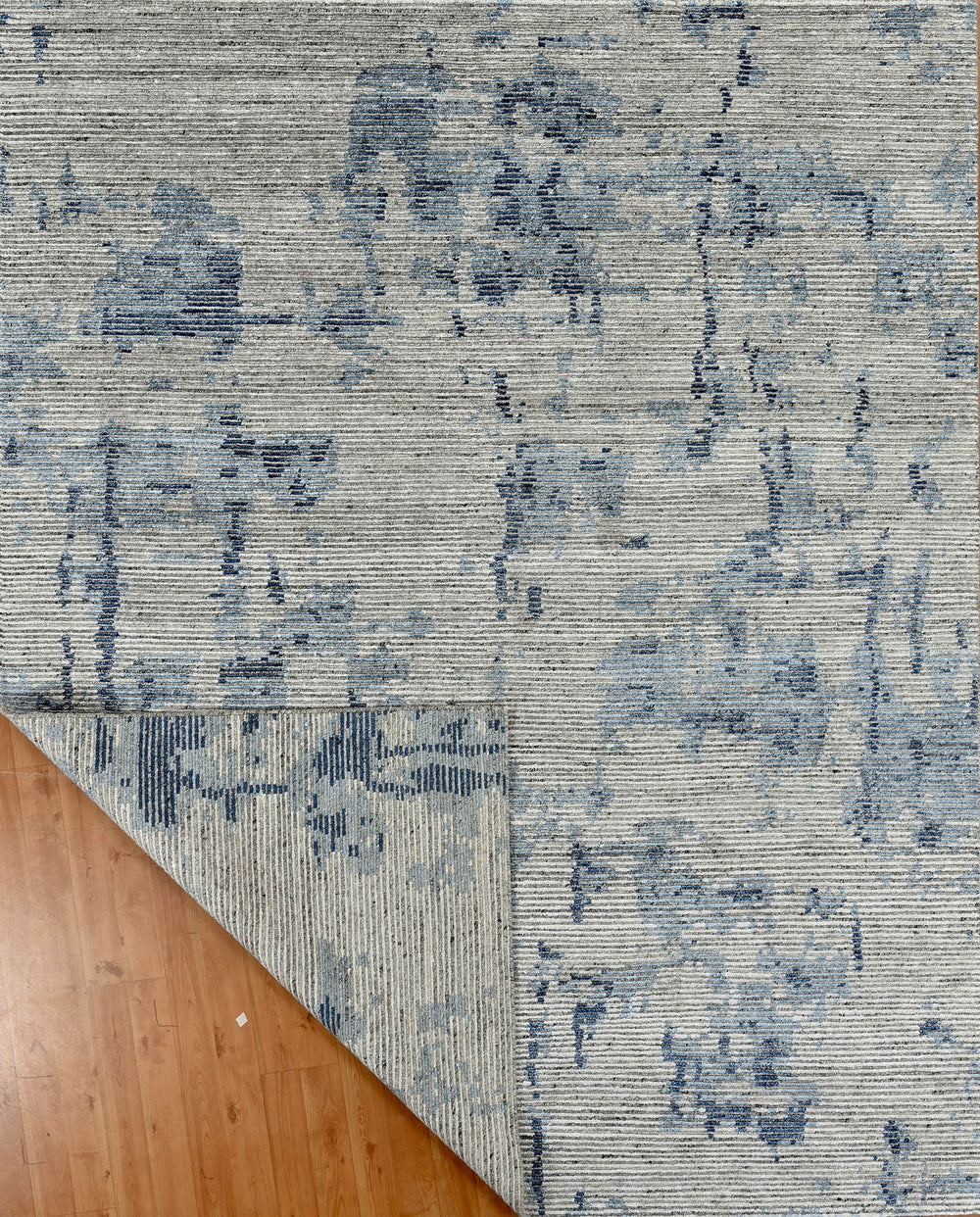 Mafi Signature | Amber | AM-3003: Beige/Navy Area Rug Mafi Rugs