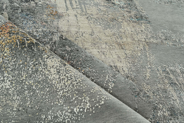 Mafi Signature | Artist | AT-306: Light Grey/Beige Area Rug Mafi Rugs