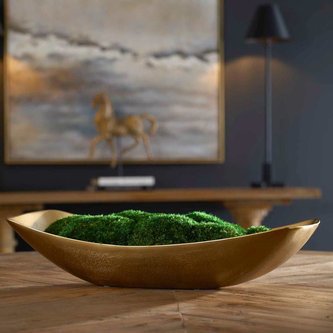 Venice Moss Centerpiece Accessories Uttermost