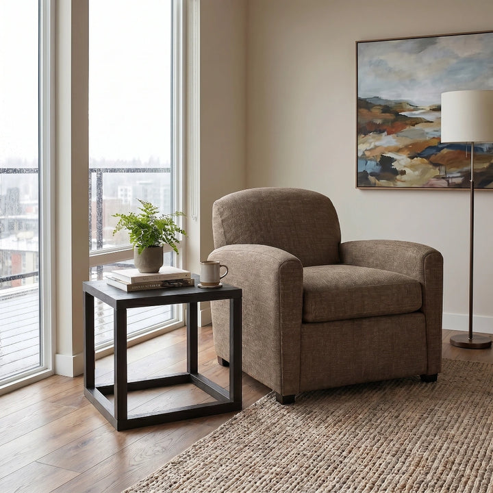 Desmond Chair