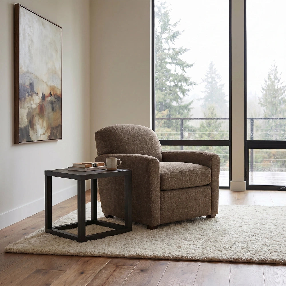 Desmond Chair
