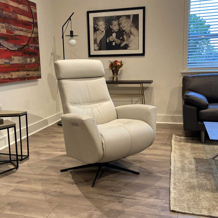 Magnus Recliner with Battery