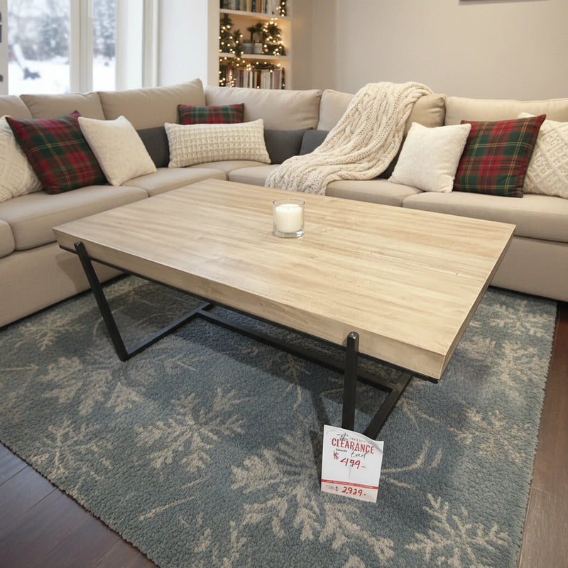 COOPER COCKTAIL Table