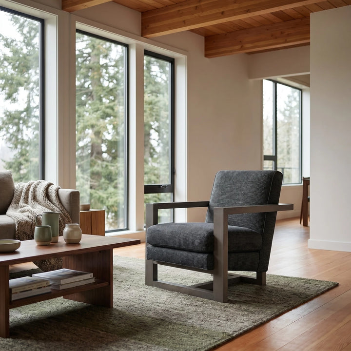 Roger Lounge Chair