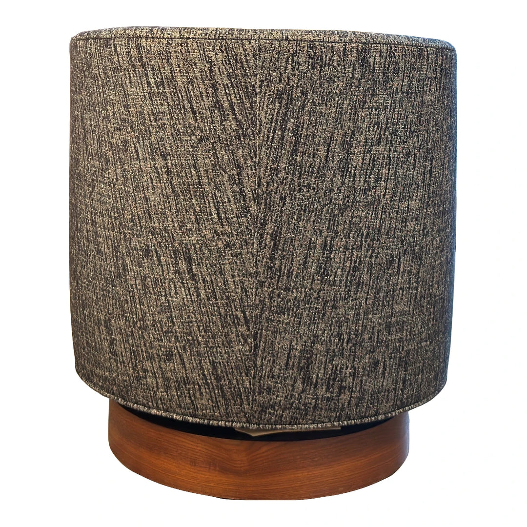 Roxy Would Swivel Tilt Tub Chair